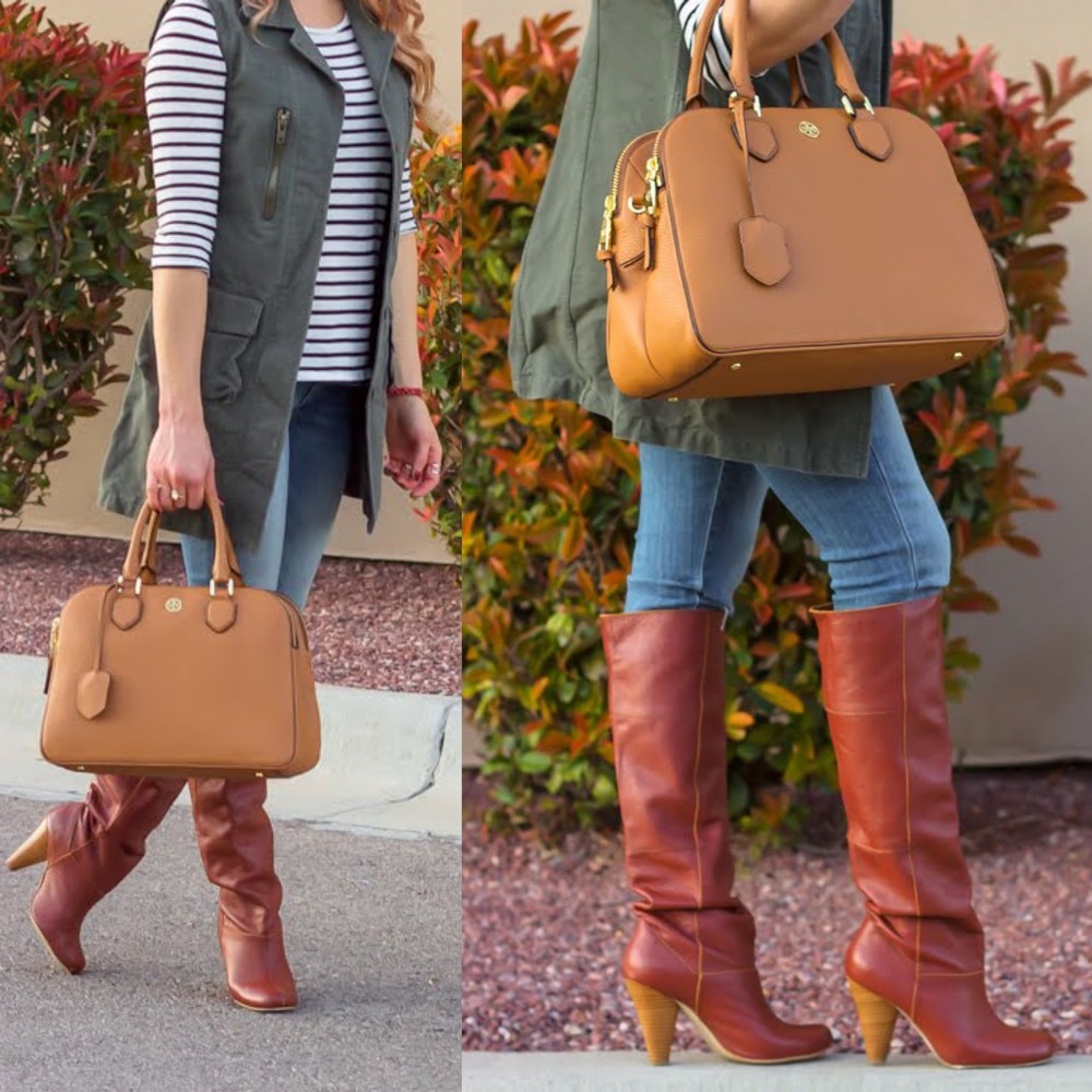 Tory Burch
Robinson Pebbled Triple Zip Satchel Tiger's Eye Brown Tan Leather